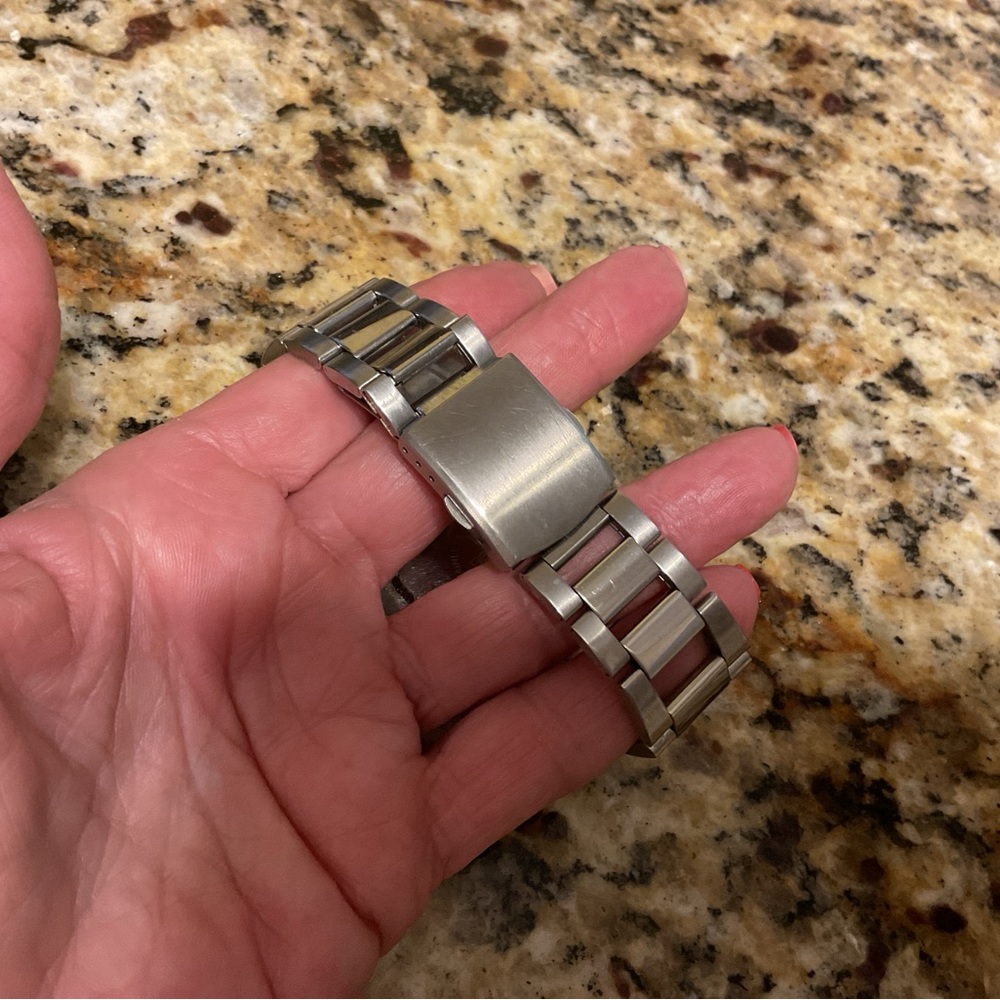 NEW WITHOUT TAGS MEN”S FIGARO MILANO STAINLESS STEEL QUARTS WATCH - Picture 11 of 12